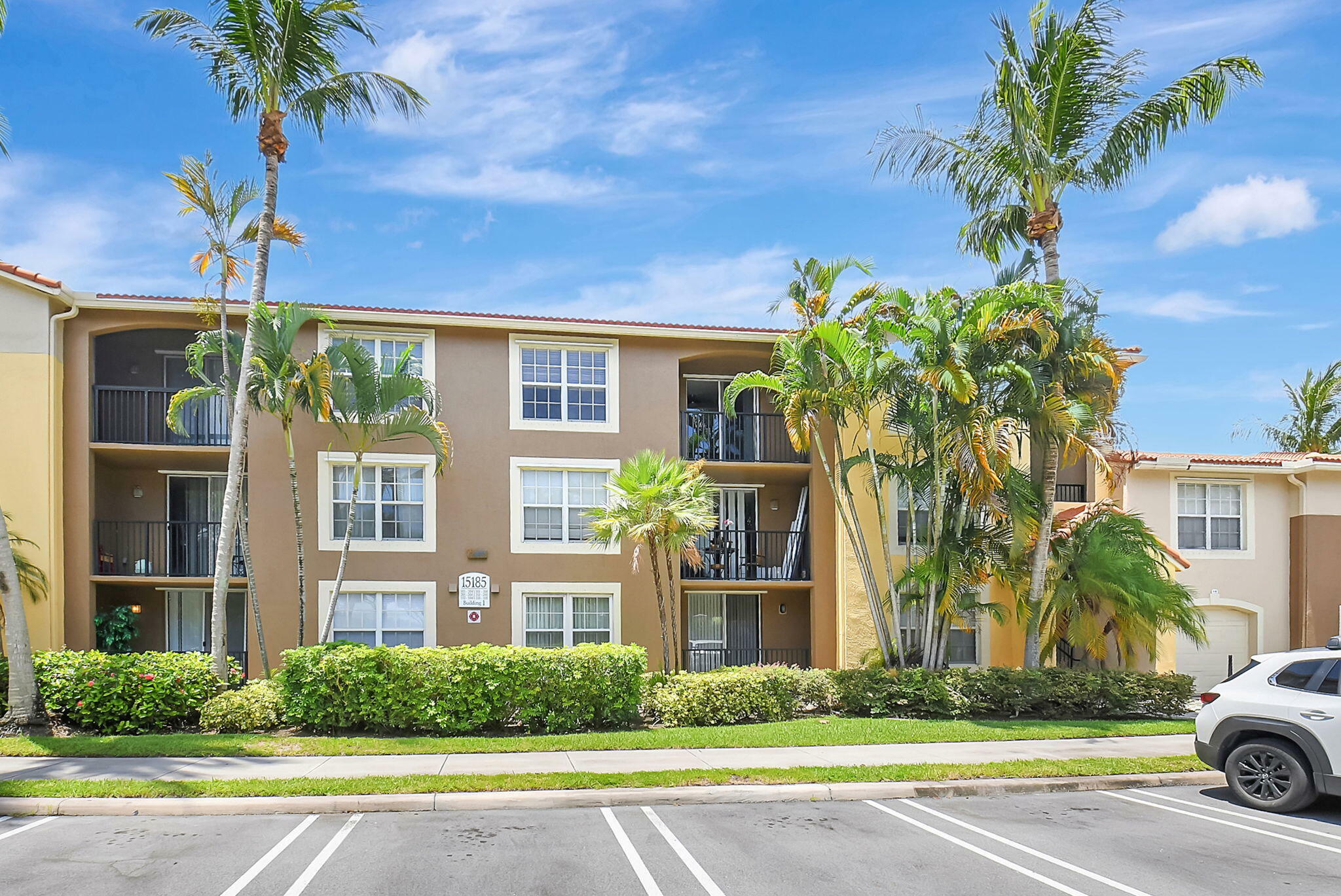 Property Photo:  15185 Michelangelo Boulevard 305  FL 33446 