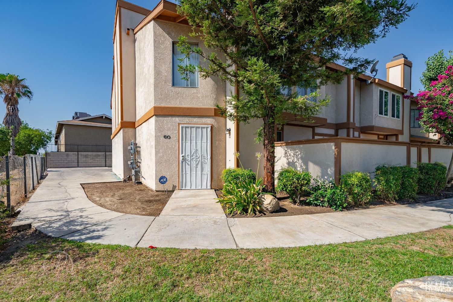 Property Photo: 2600 Chandler Court 60 CA 93309