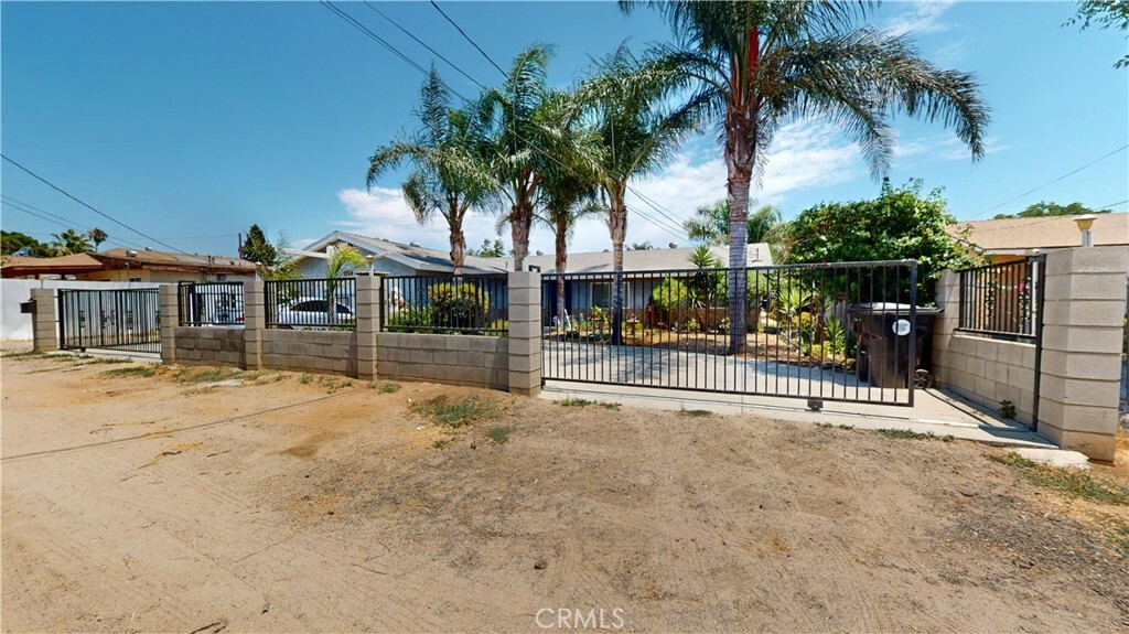 Property Photo:  5920 Ridgeview Avenue  CA 91752 