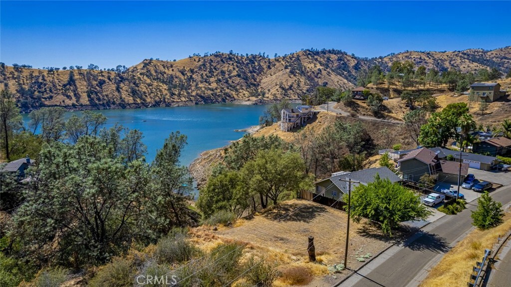 Property Photo:  27785 Sky Harbour Road  CA 93626 