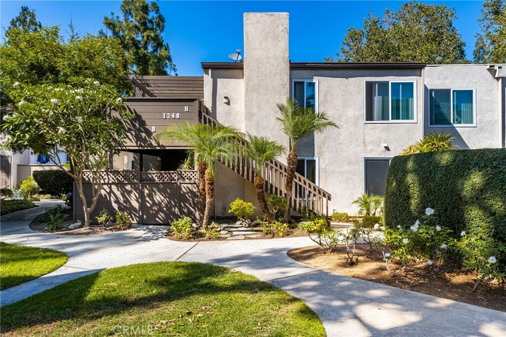 Property Photo:  1240 Cabrillo Park Drive D  CA 92701 