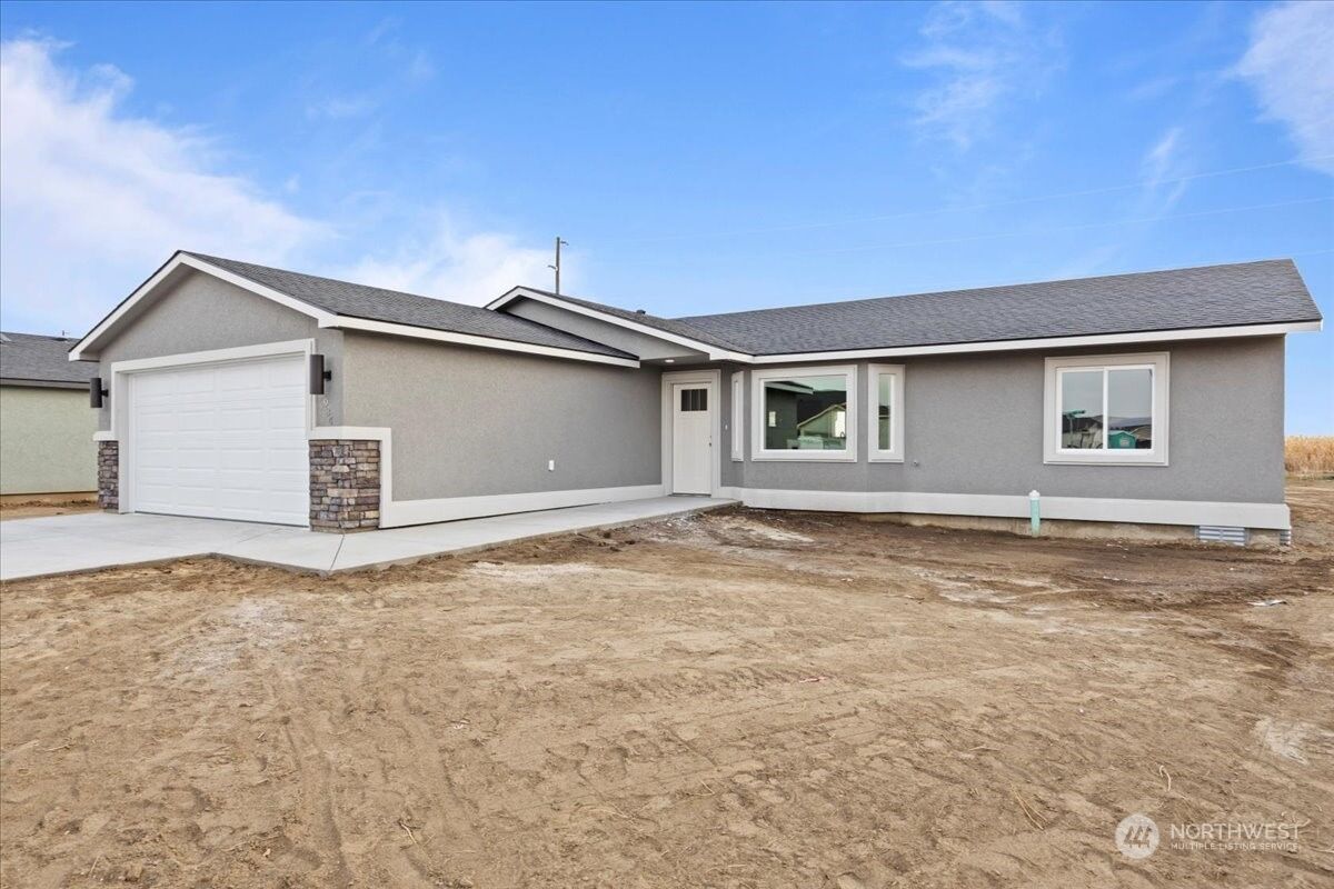 Property Photo: 722 O Street NE WA 98848