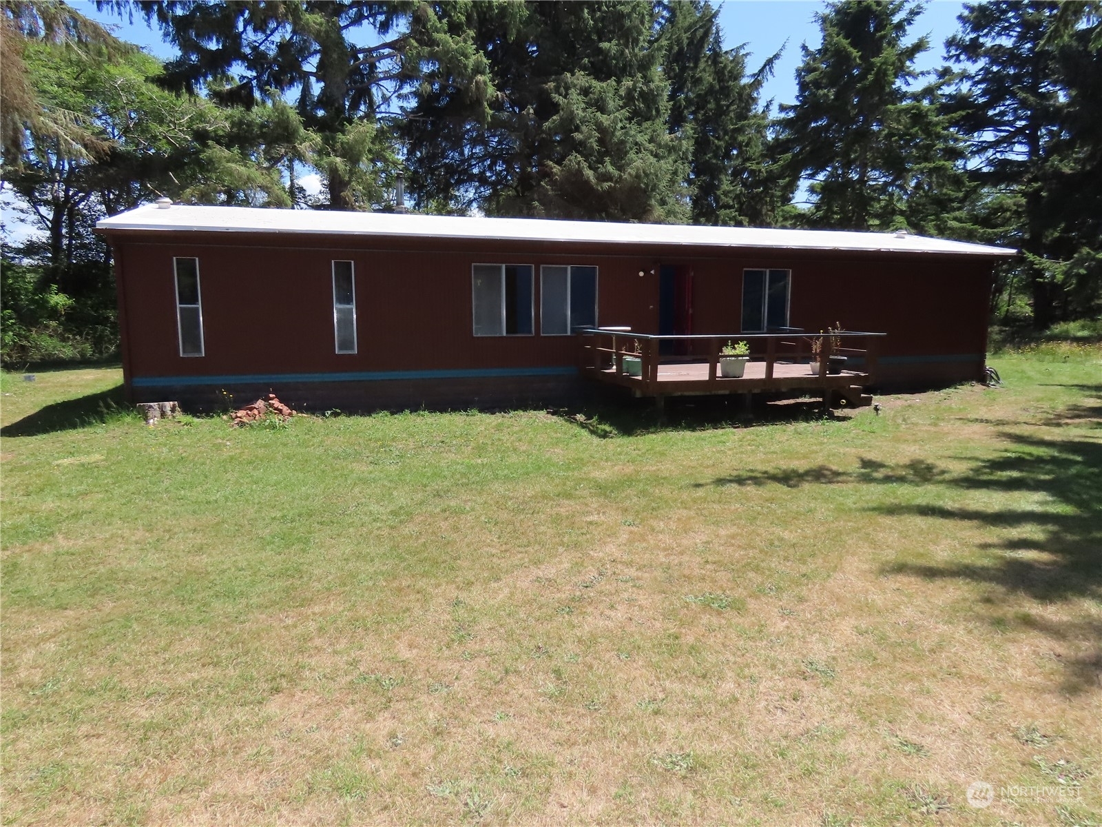 Property Photo:  1242 State Route 105  WA 98547 