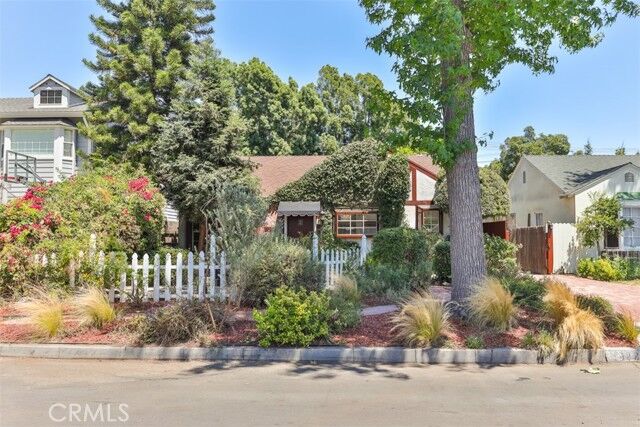 Photo de la propriété: 4928 Willowcrest Avenue CA 91601
