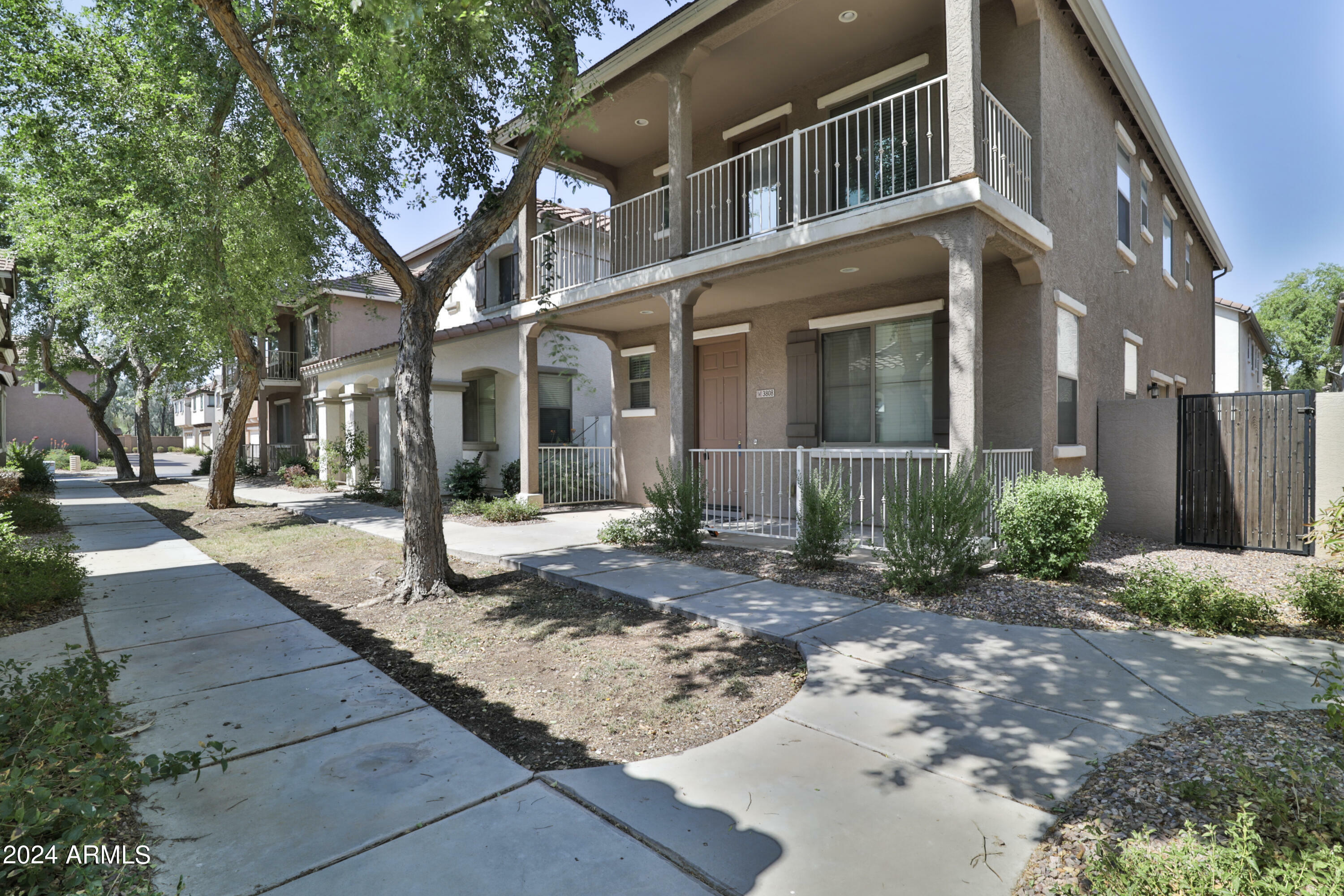 Property Photo:  3808 E Santa Fe Lane  AZ 85297 