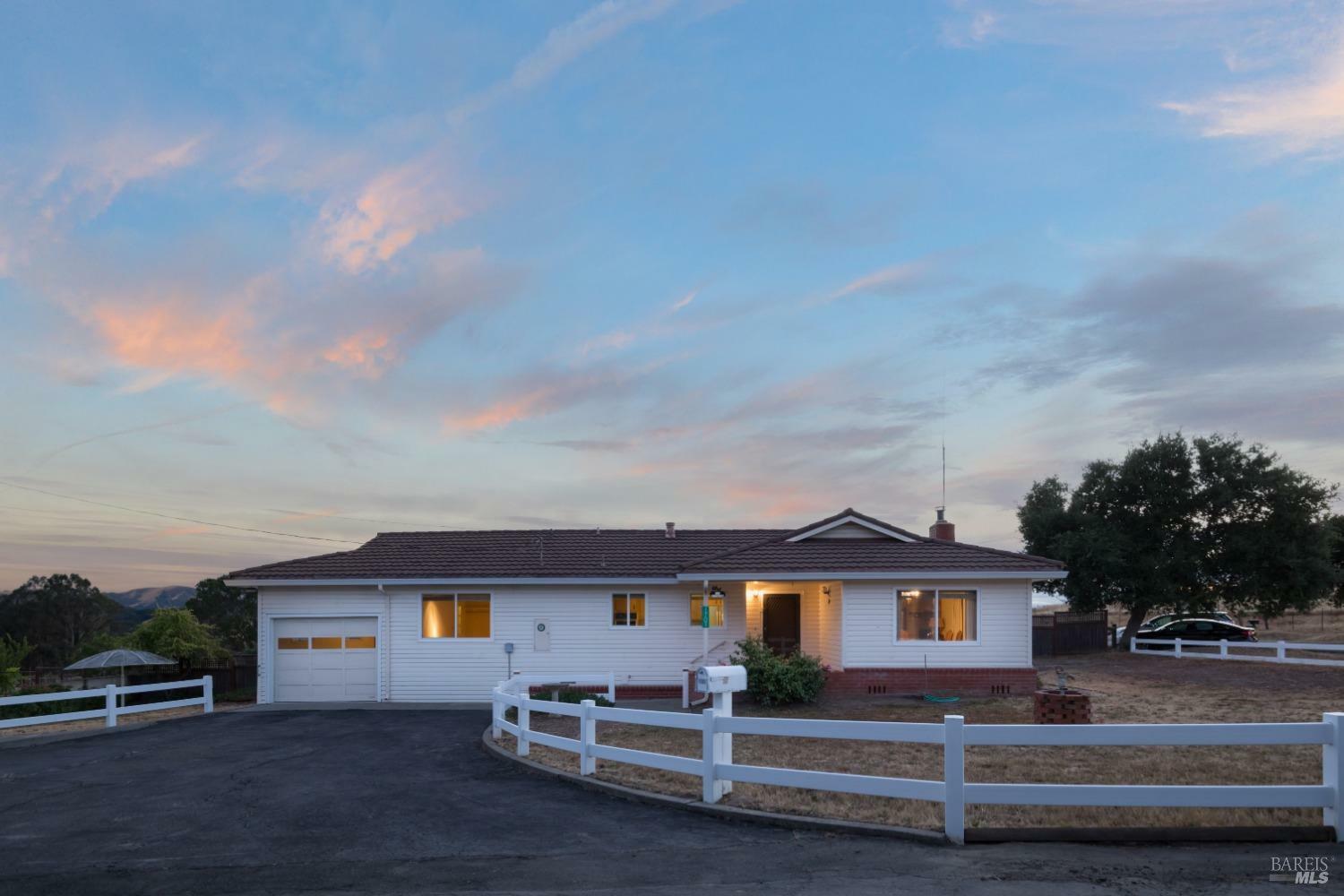 Property Photo:  1701 Spring Hill Road  CA 94952 