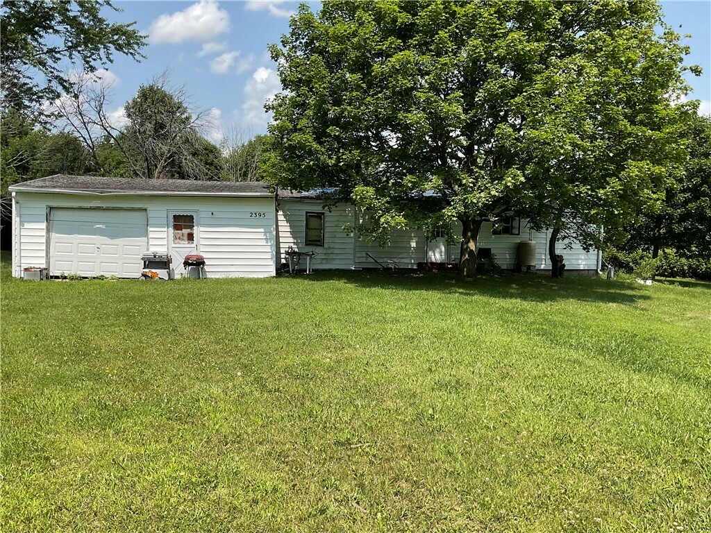 Property Photo:  2395 Emo Road  NY 14572 