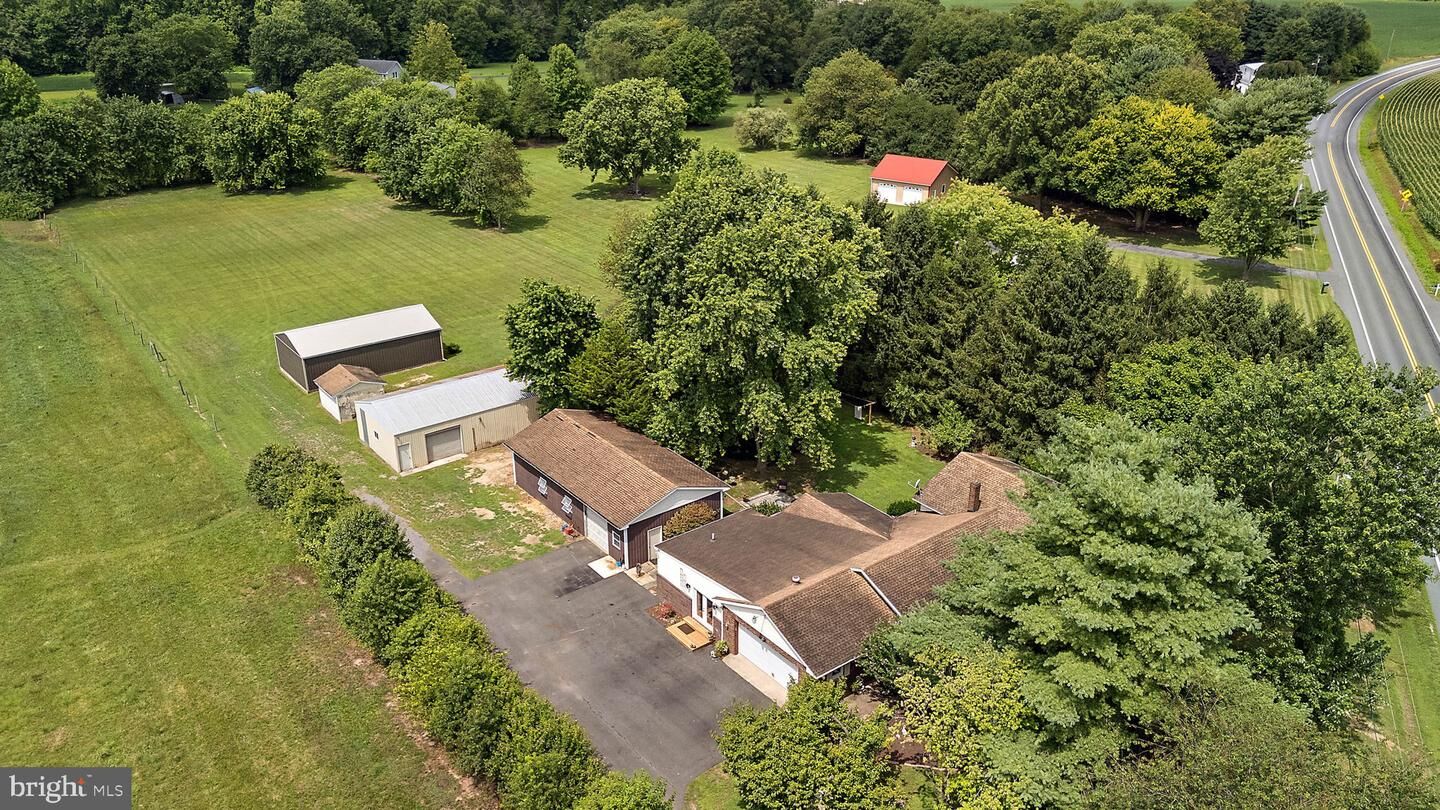 Property Photo: 595 Blackiston Road DE 19938