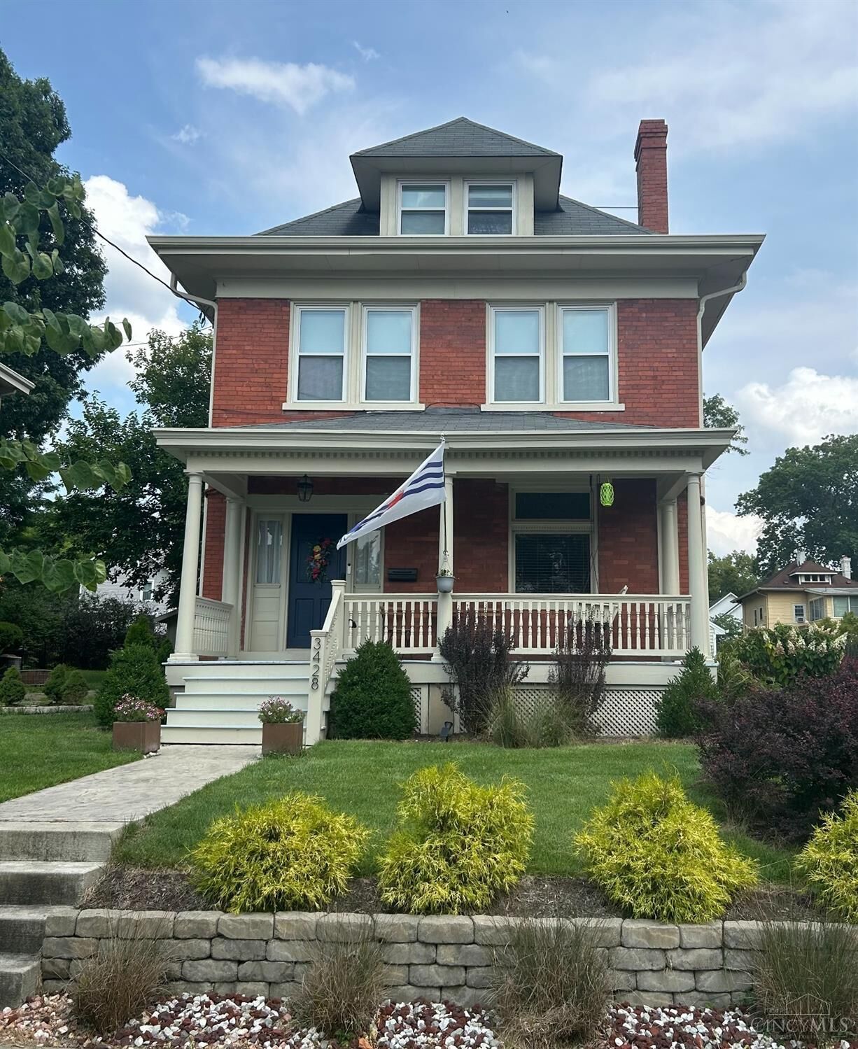 Property Photo: