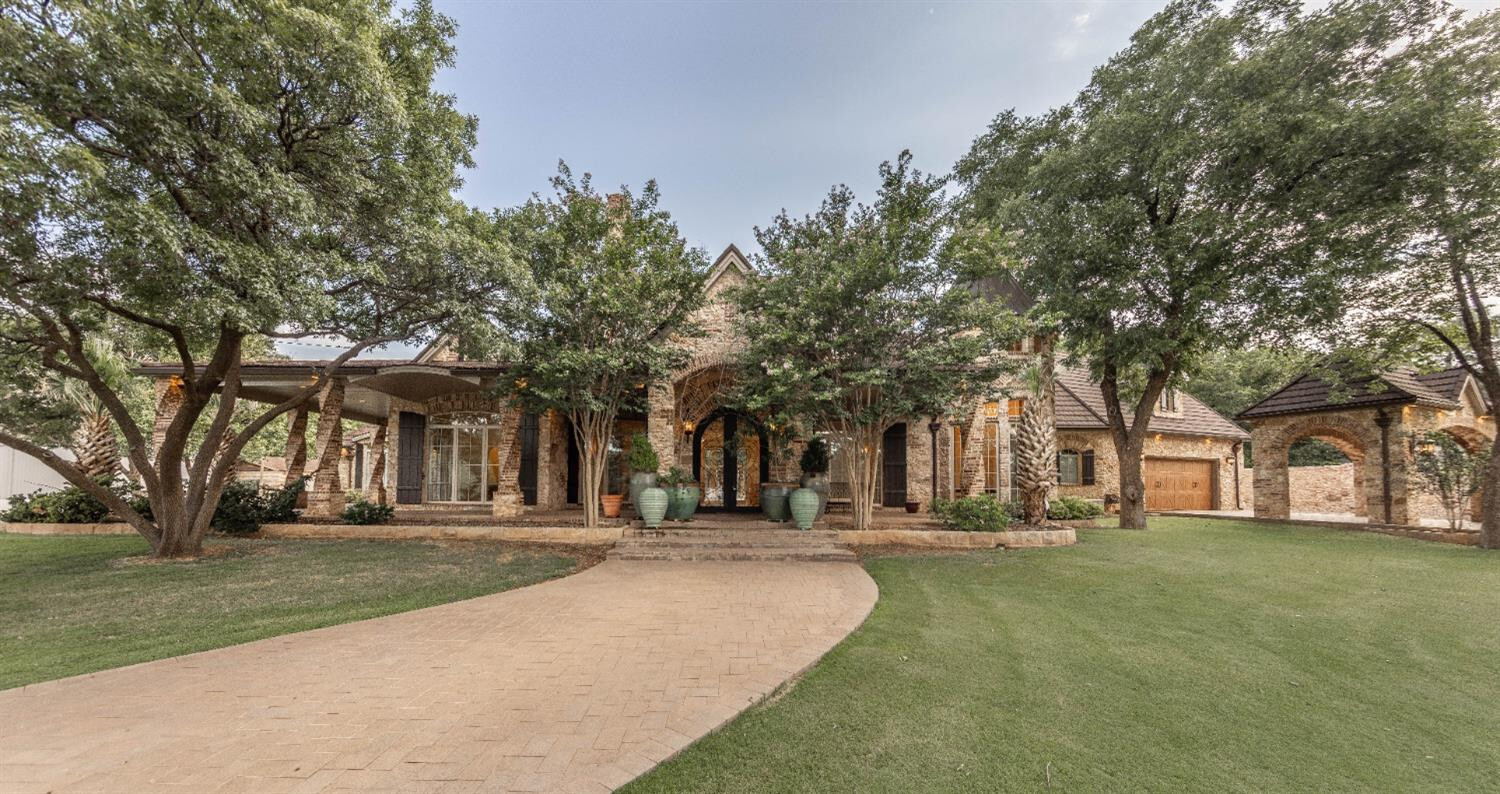 Property Photo: 201 Juniper TX 79331