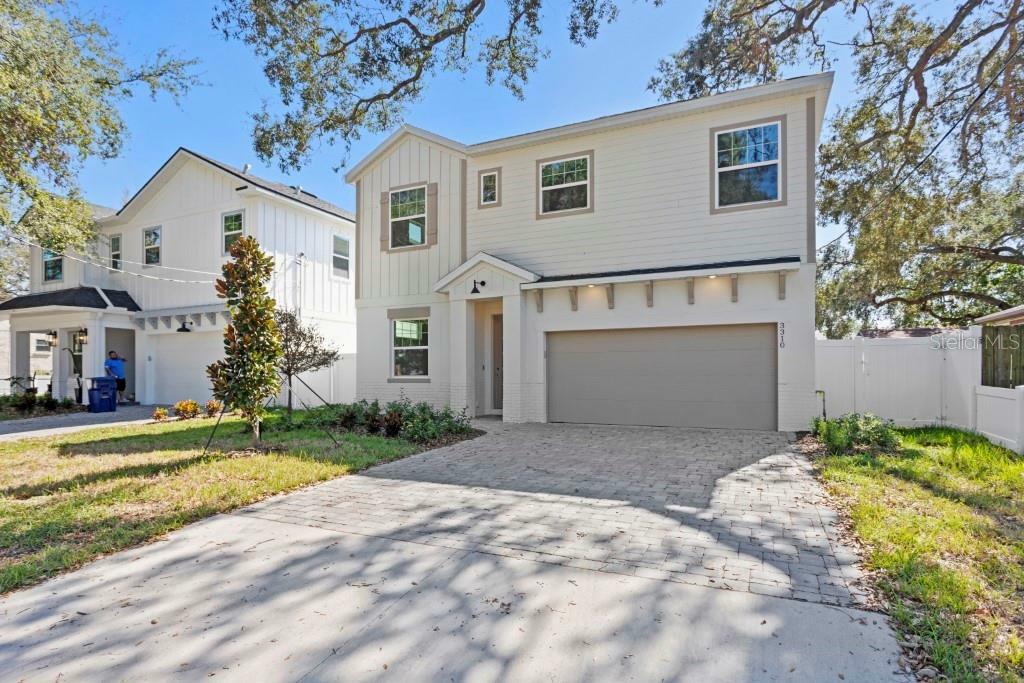 Property Photo:  3310 W Arch Street  FL 33607 