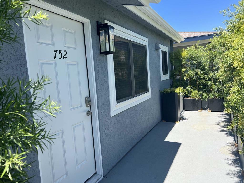 Property Photo: 752 E Street CA 92118