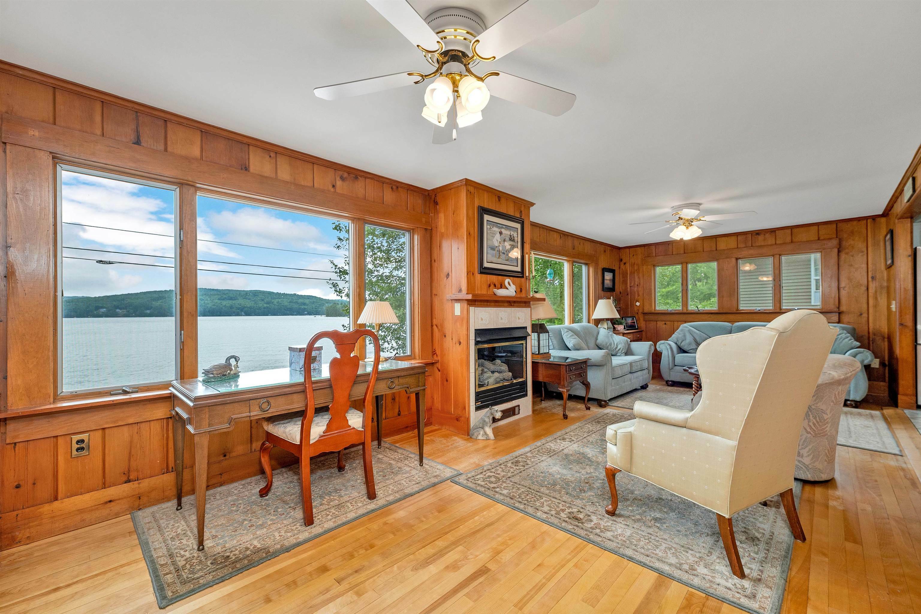 Property Photo:  308 Merrymeeting Road  NH 03855 