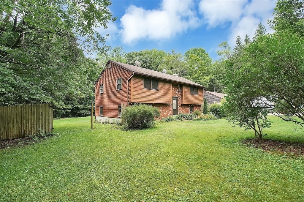 Property Photo:  441 Dingle Rd  MA 01098 