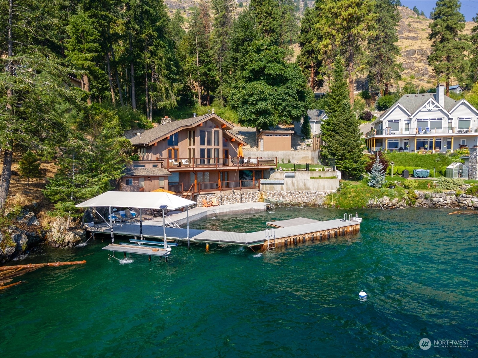 Property Photo:  16518 S Lakeshore Road  WA 98816 