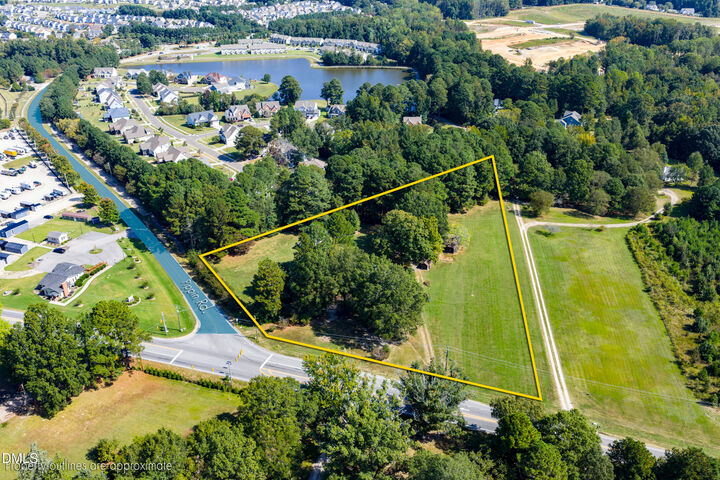 Property Photo:  2024 Zebulon Road  NC 27597 