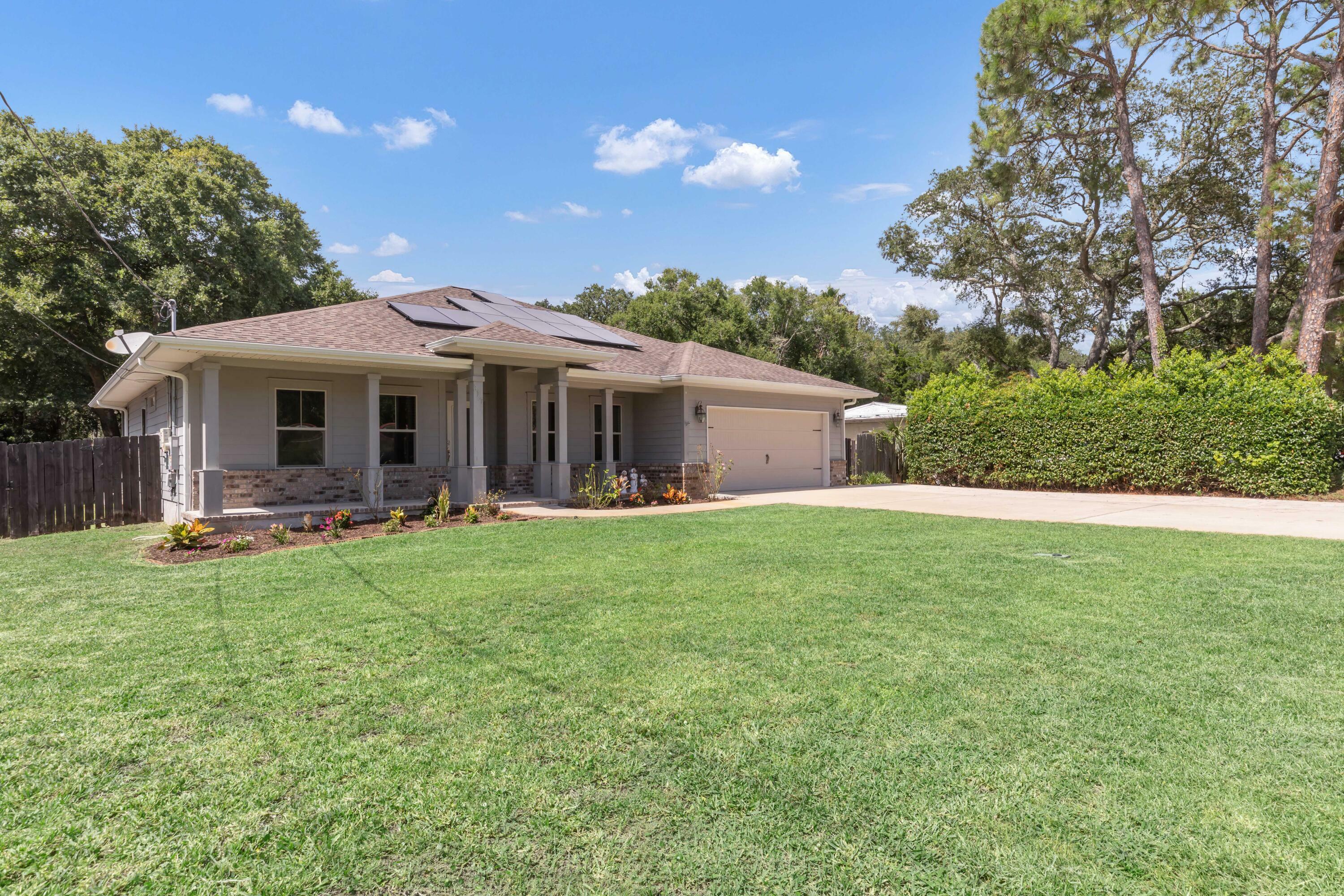 Property Photo:  317 NE Gardner Drive  FL 32548 