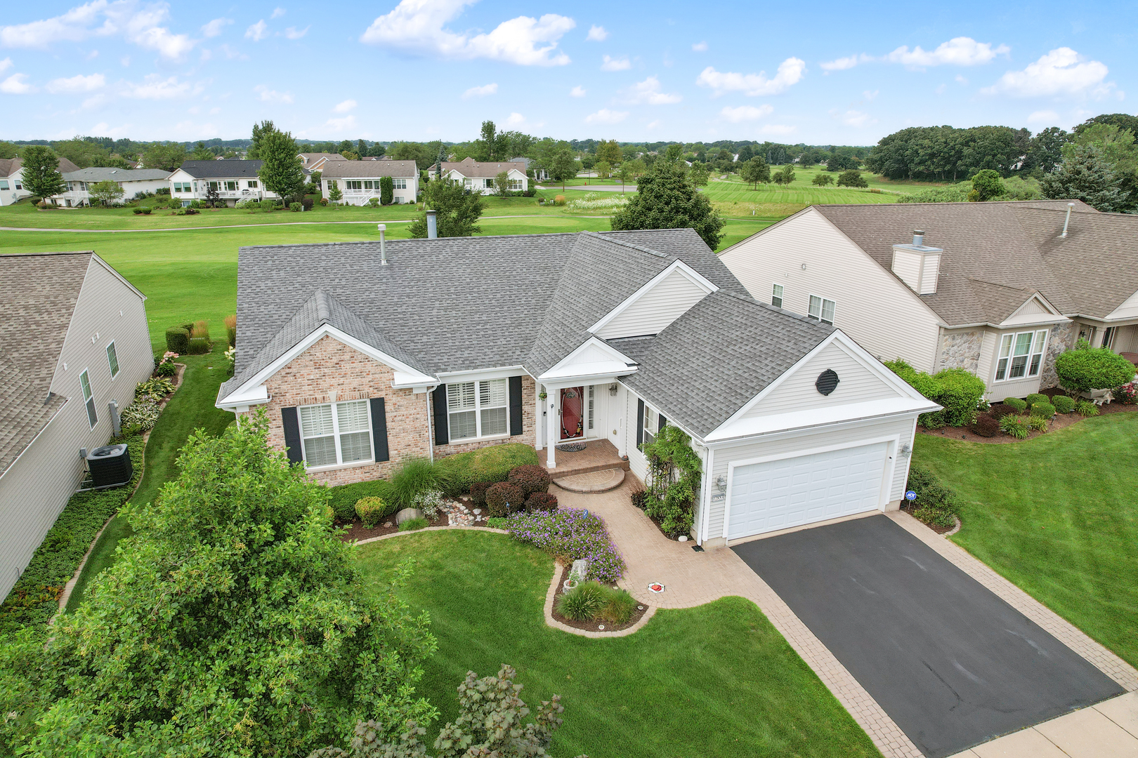 Property Photo:  12853 Farm Hill Drive  IL 60142 