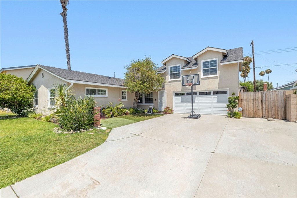 Property Photo:  3803 E Palm Avenue  CA 92869 