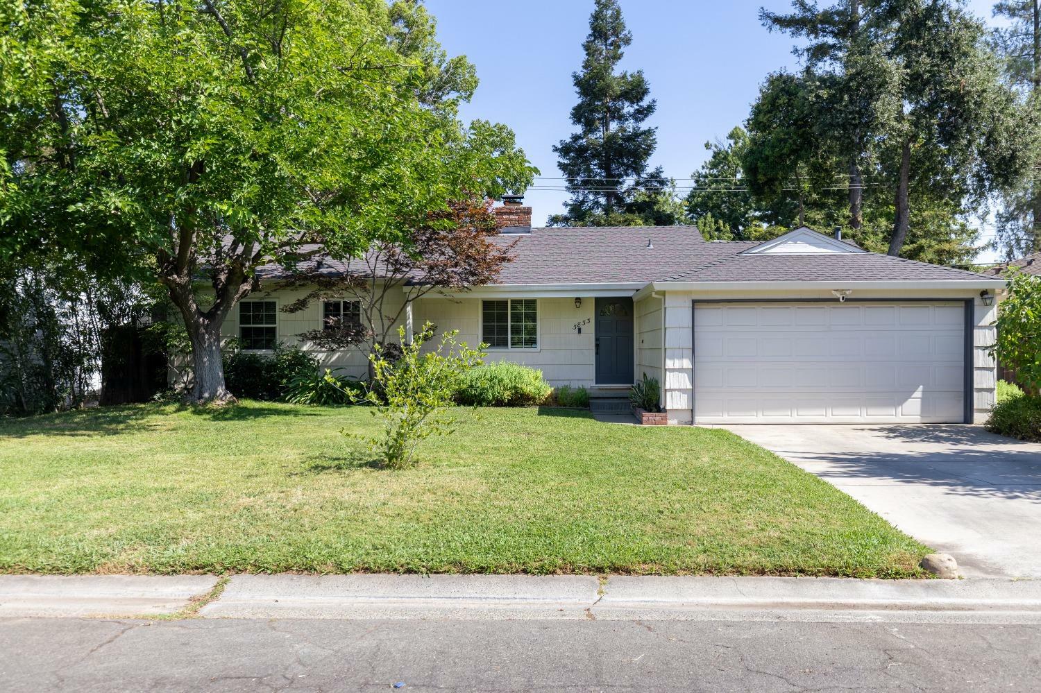 Property Photo:  3833 Regent Road  CA 95821 