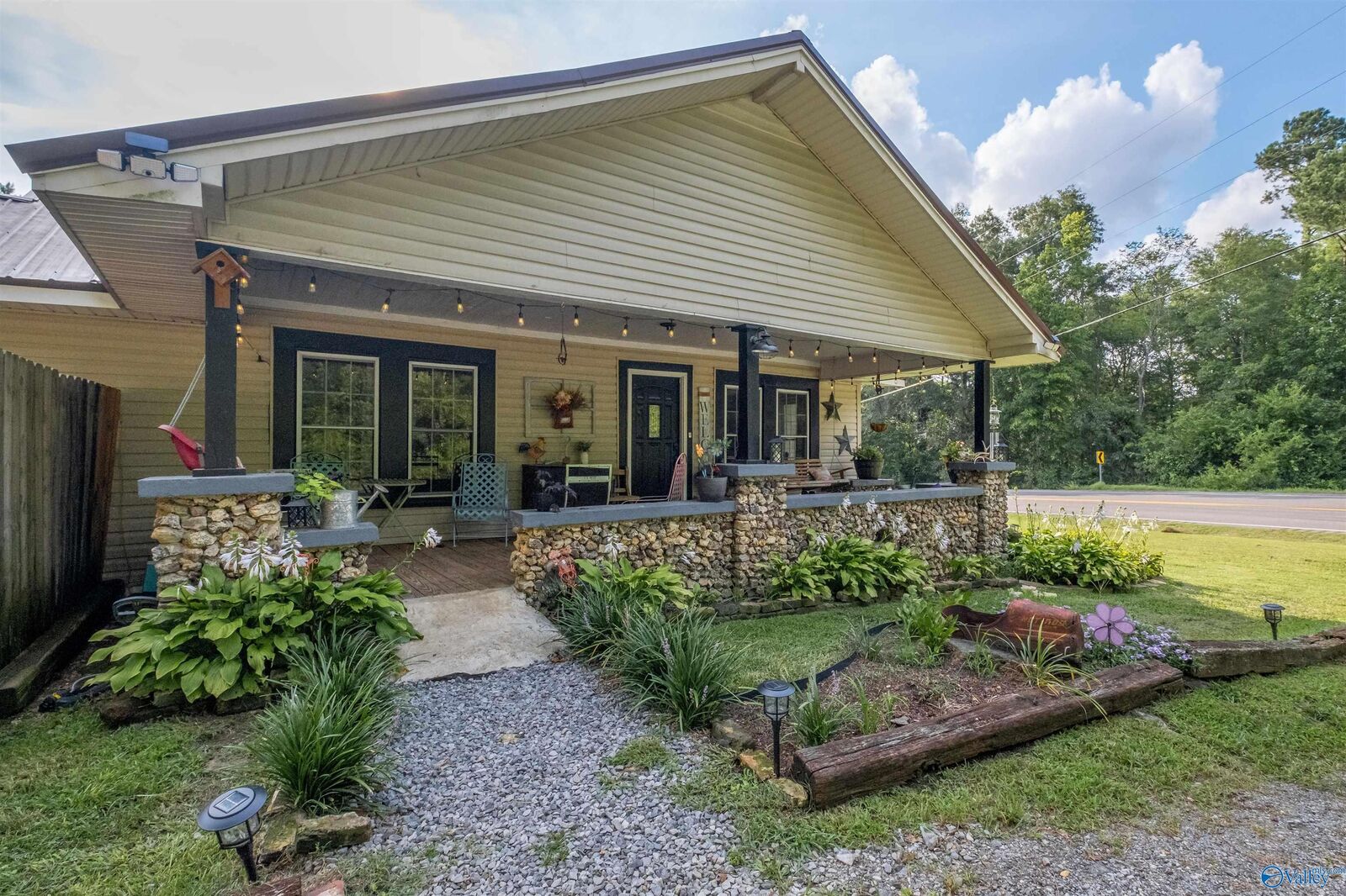 Property Photo:  38620 US Highway 411  AL 35953 
