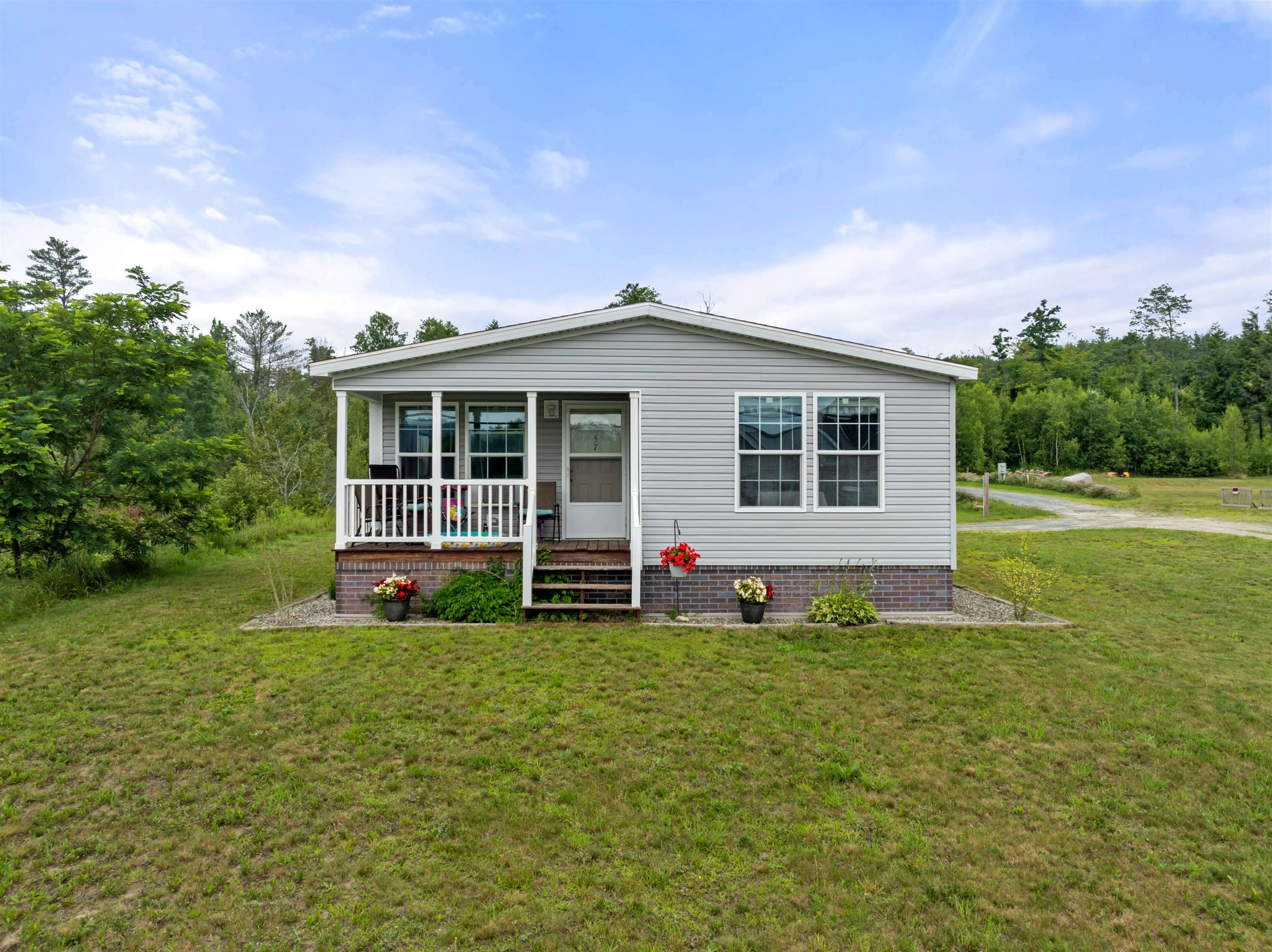 Property Photo: 57 Nh Route 118 NH 03741