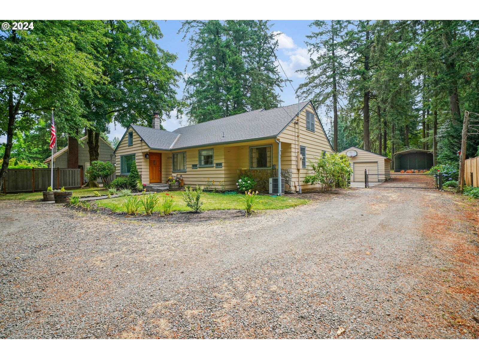 Property Photo:  6290 Carman Dr  OR 97035 