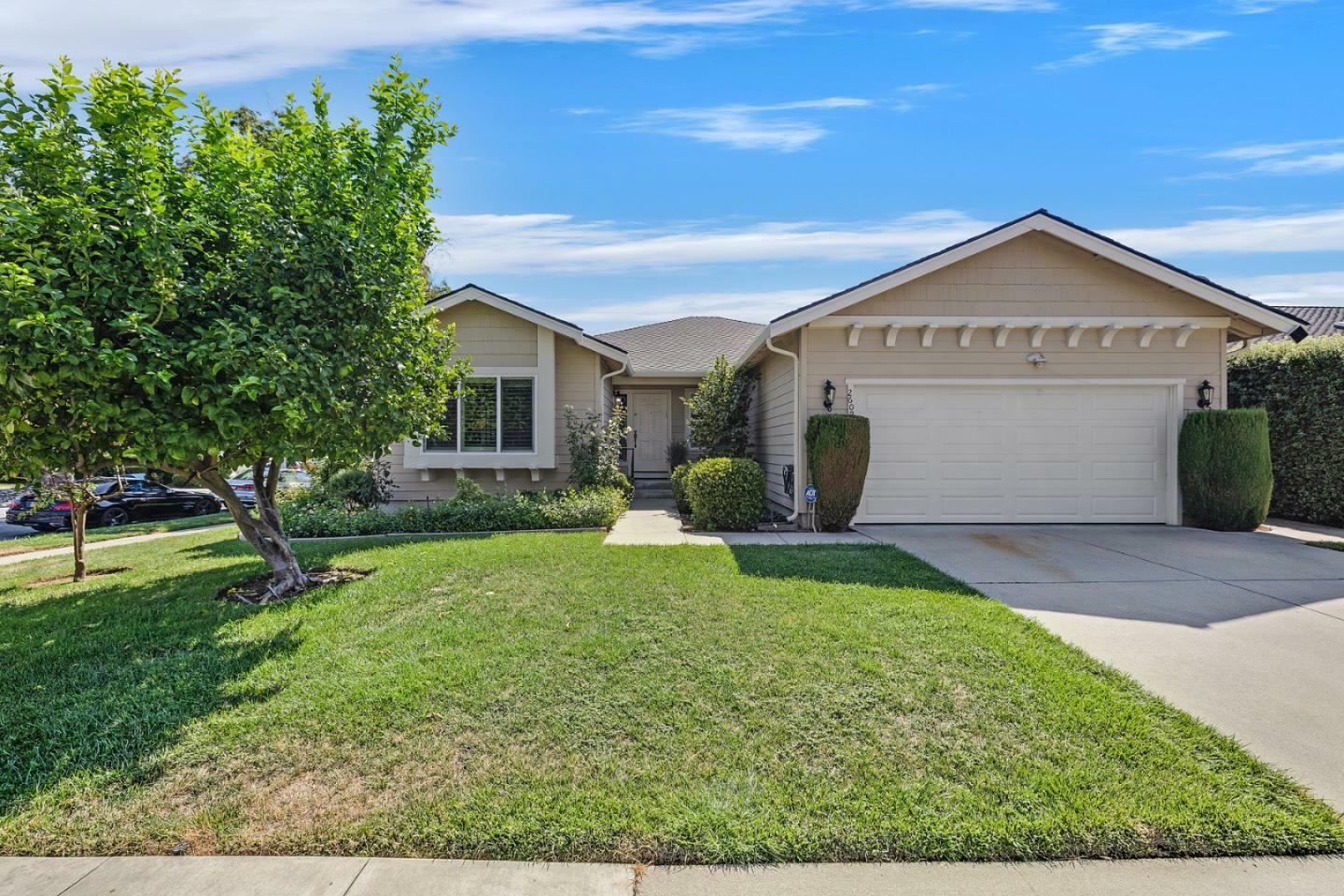 Property Photo:  2602 Glenbriar Drive  CA 95070 