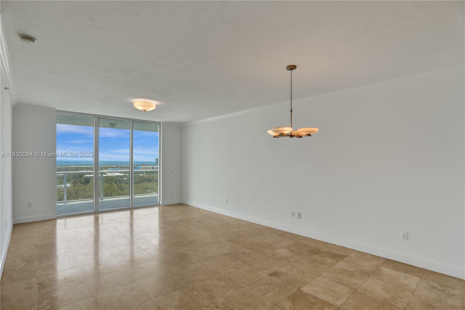 Property Photo:  15051 Royal Oaks Ln 2503  FL 33181 