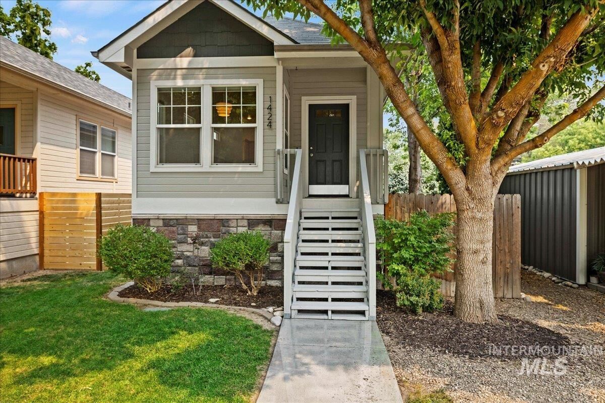 Property Photo:  1424 S Grant Ave  ID 83706 