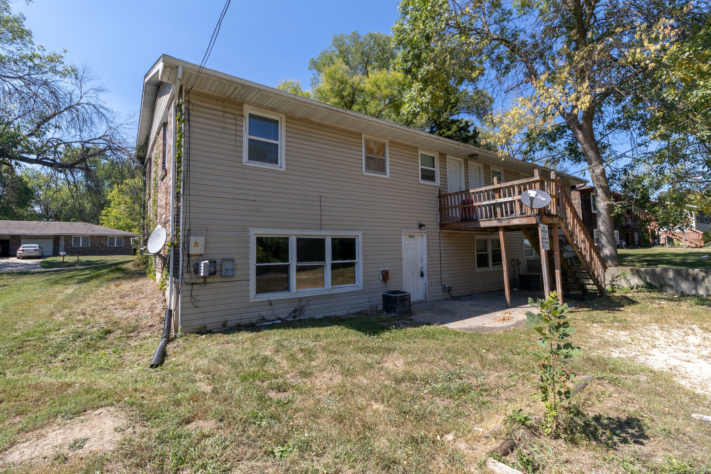 Property Photo:  706 Demaret Dr  MO 65202 