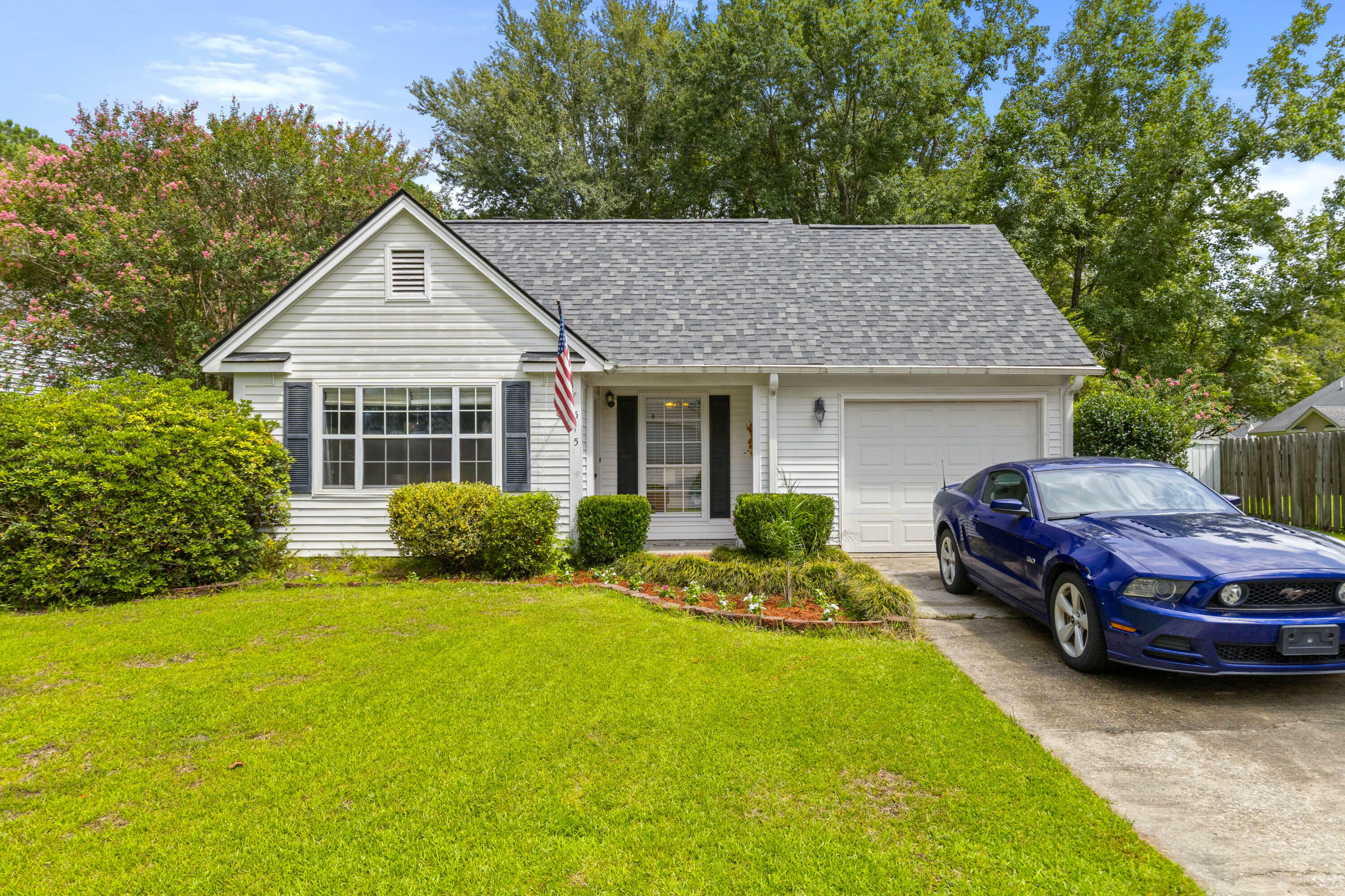 Property Photo:  515 Salterton Street  SC 29485 