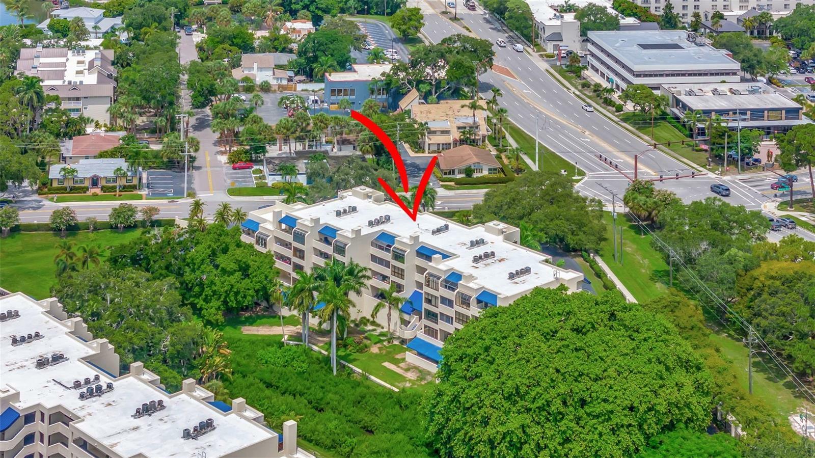 Property Photo:  825 S Osprey Avenue 302  FL 34236 