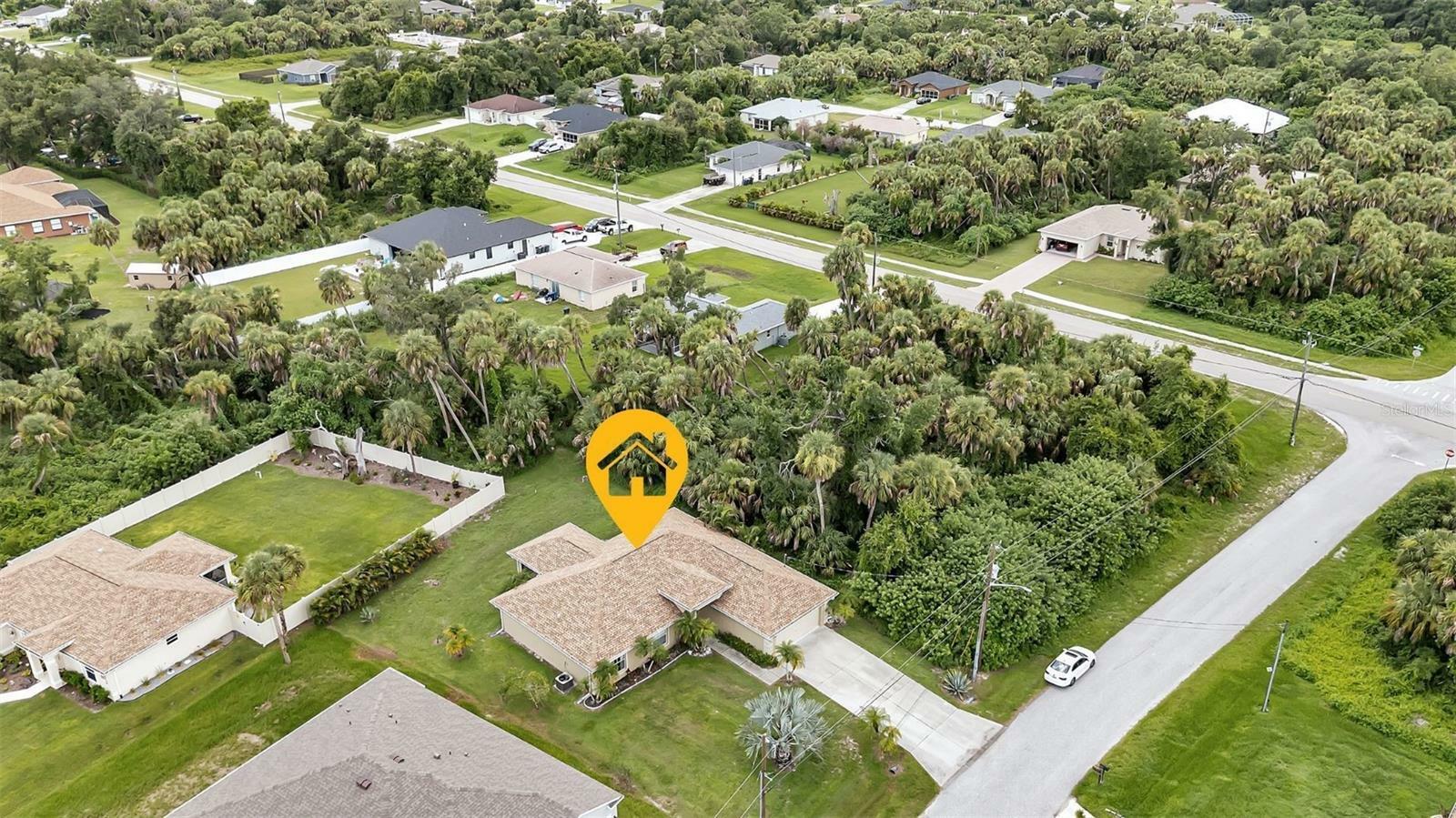 Property Photo:  3065 Kaabe Avenue  FL 34288 