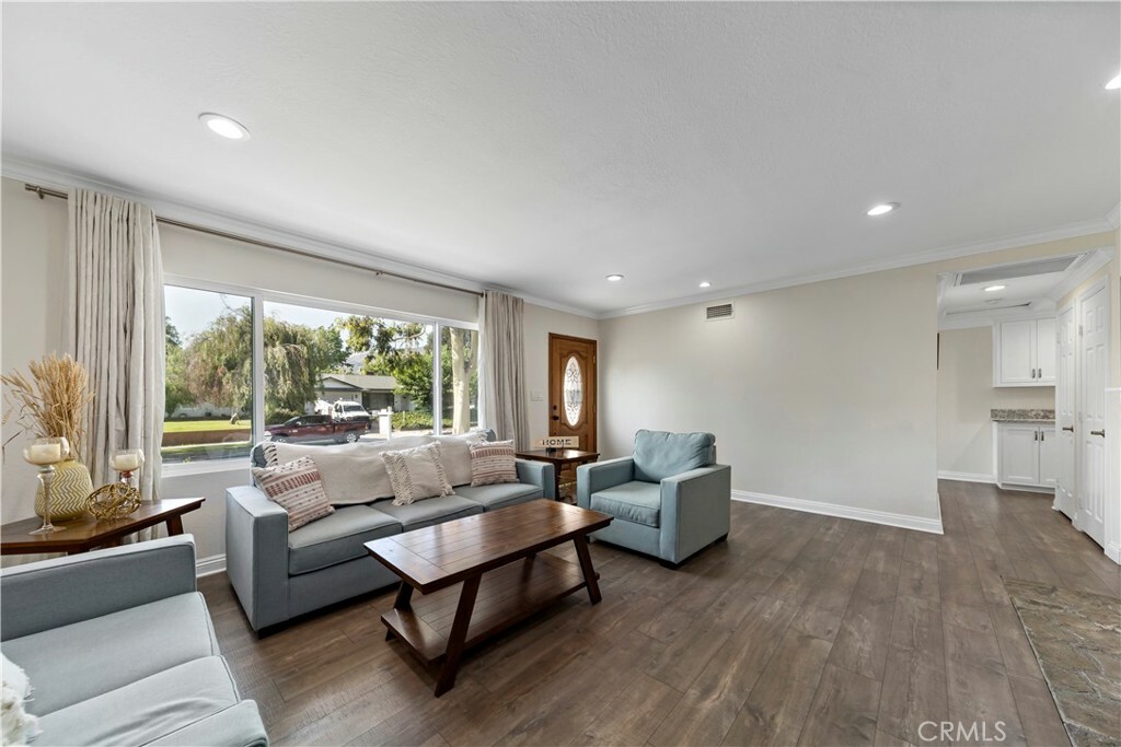 Property Photo:  2520 Charford Street  CA 91740 