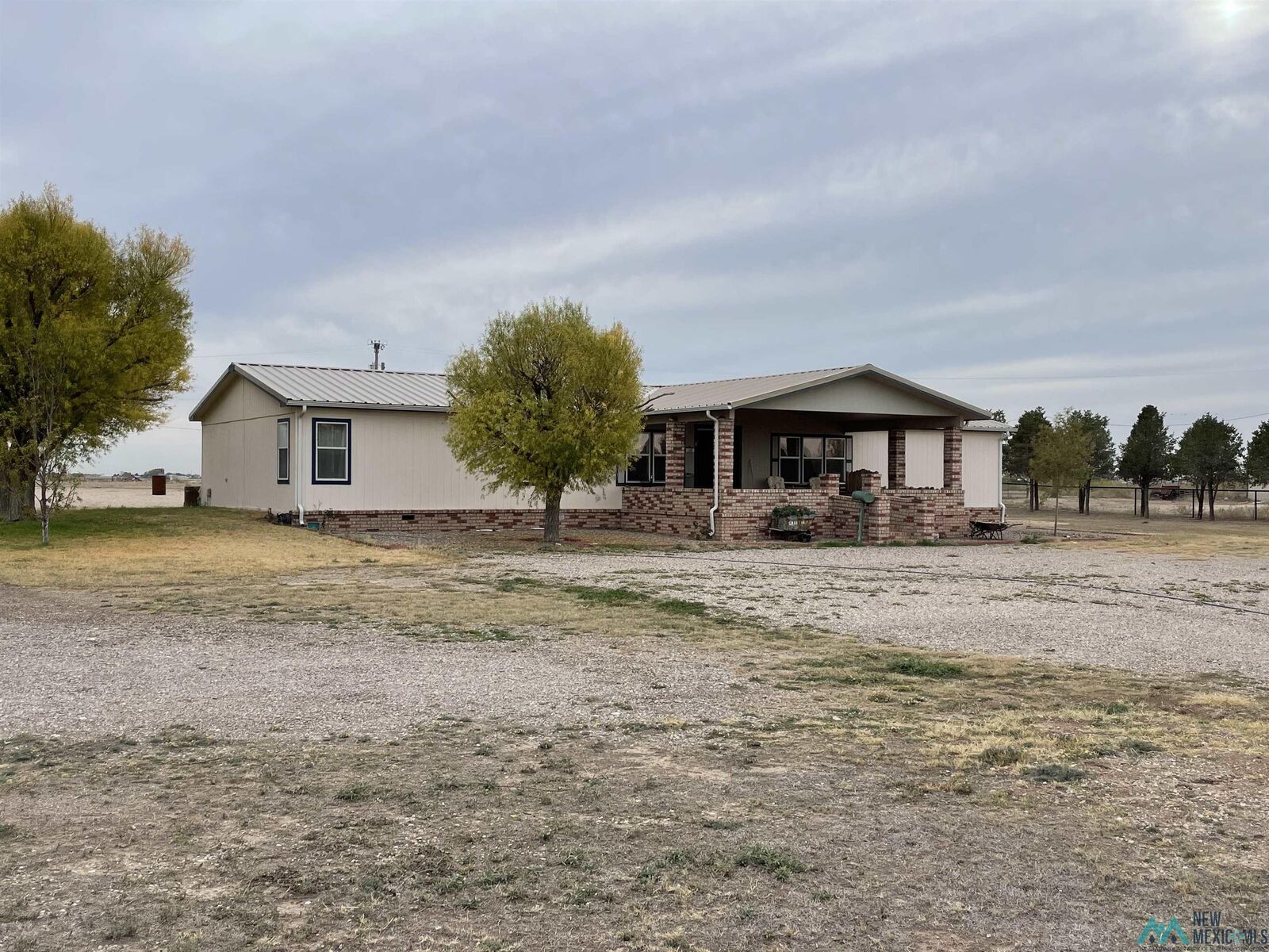 Property Photo:  133 E Cottonwood Road  NM 88210 