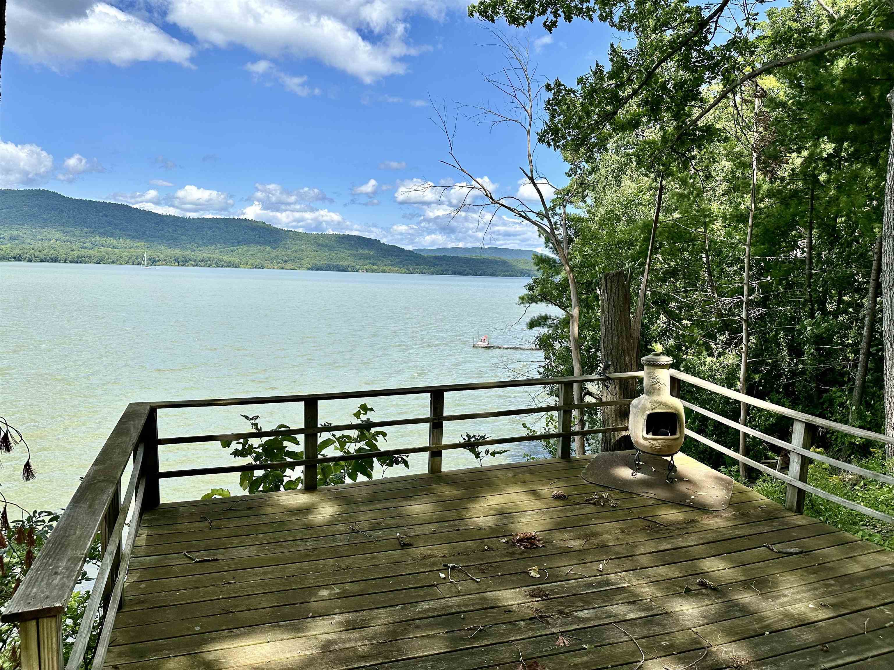 Property Photo:  364 Delong Lane  VT 05734 