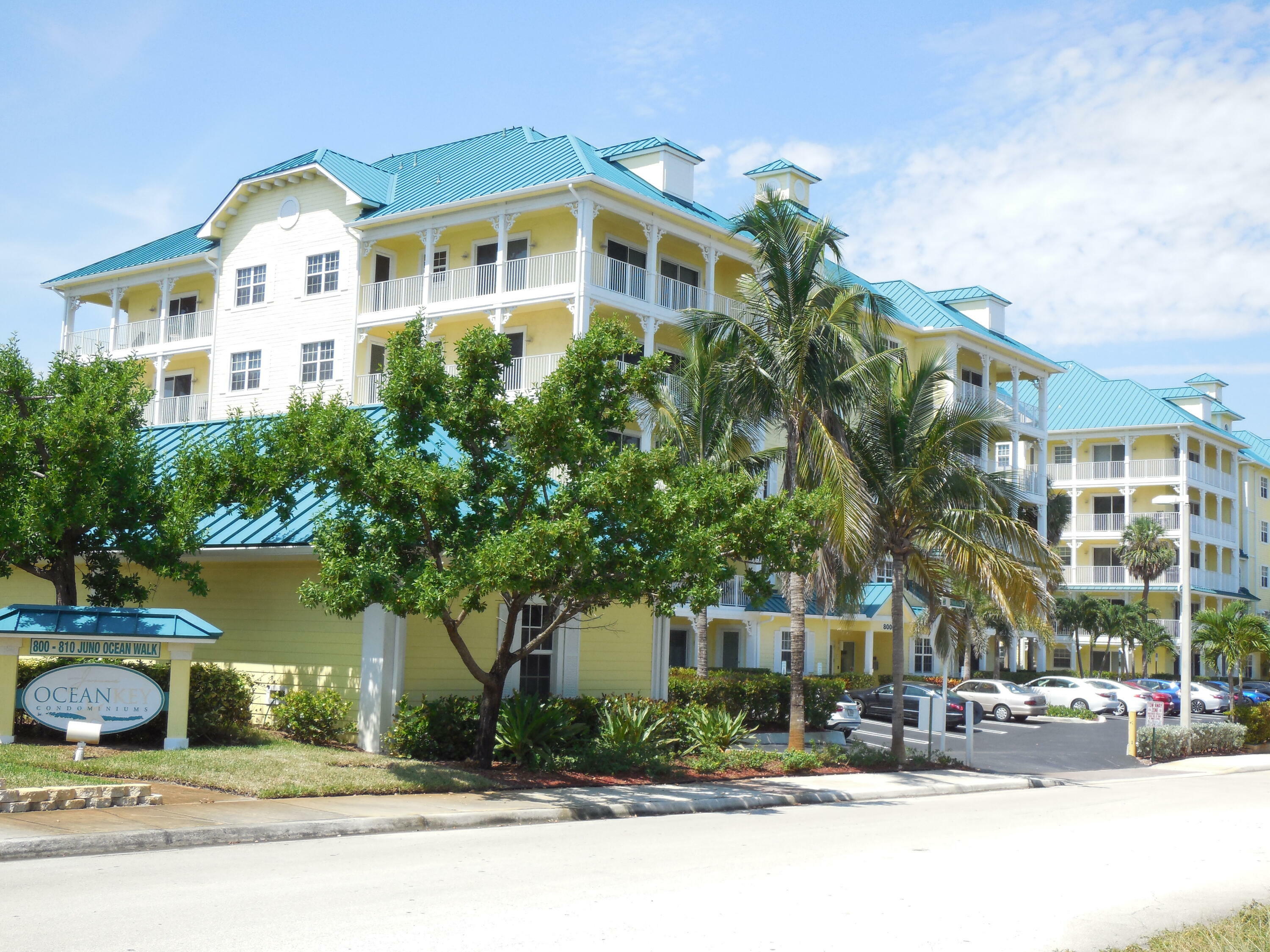 Property Photo:  800 Juno Ocean Walk 302A  FL 33408 