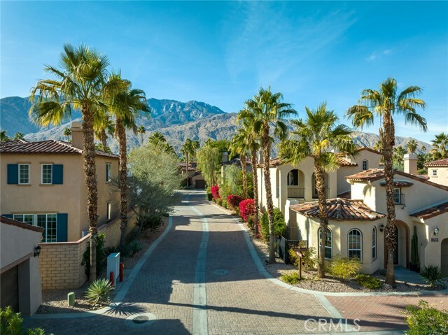 Property Photo:  1719 San Sebastian Court  CA 92264 