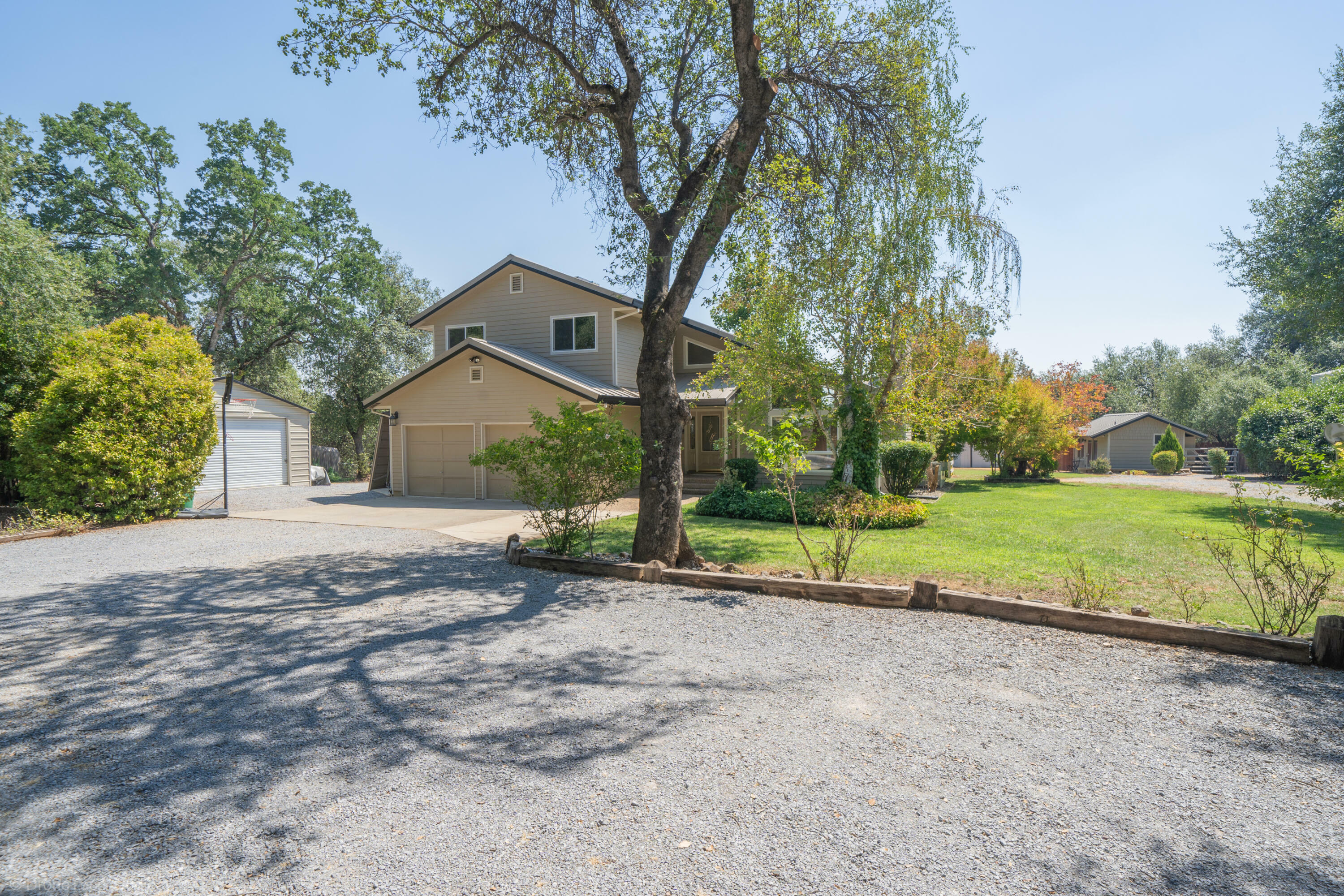 Property Photo:  13141 Fernie Way  CA 96003 