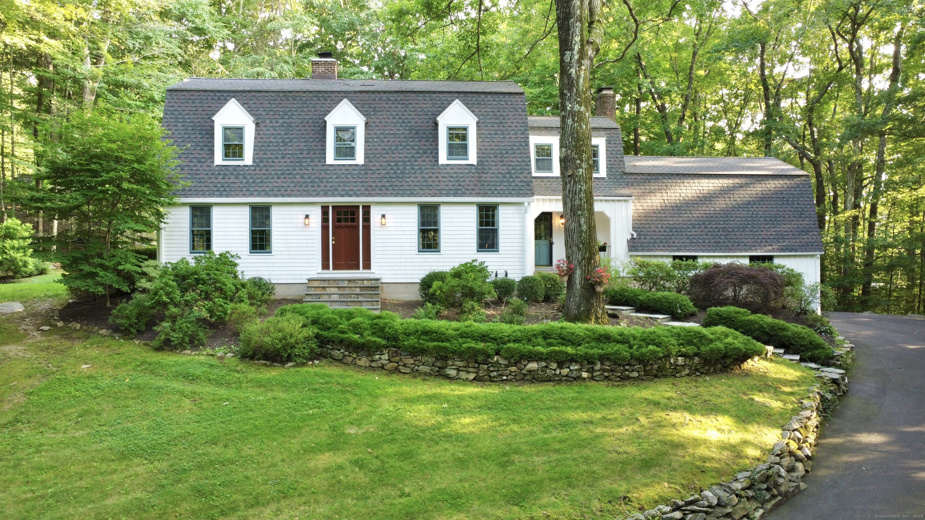 Property Photo:  187 Branch Brook Road  CT 06897 