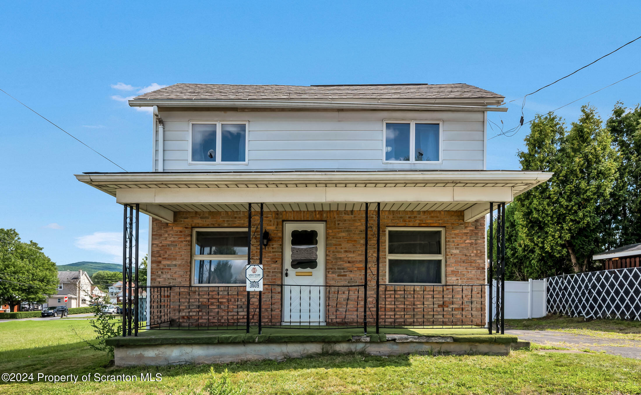 Property Photo:  3609 Birney Avenue  PA 18507 