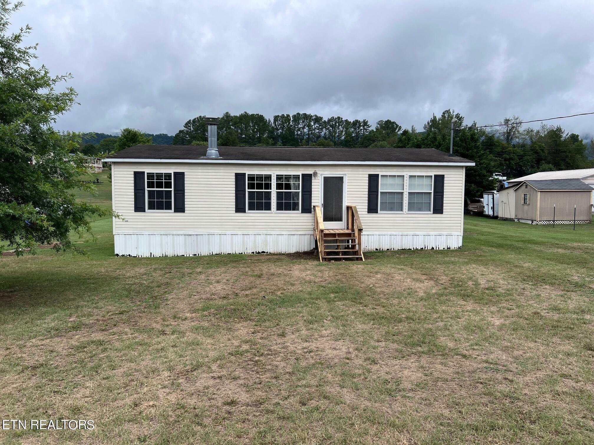 Property Photo:  1705 Cherry St  TN 37861 