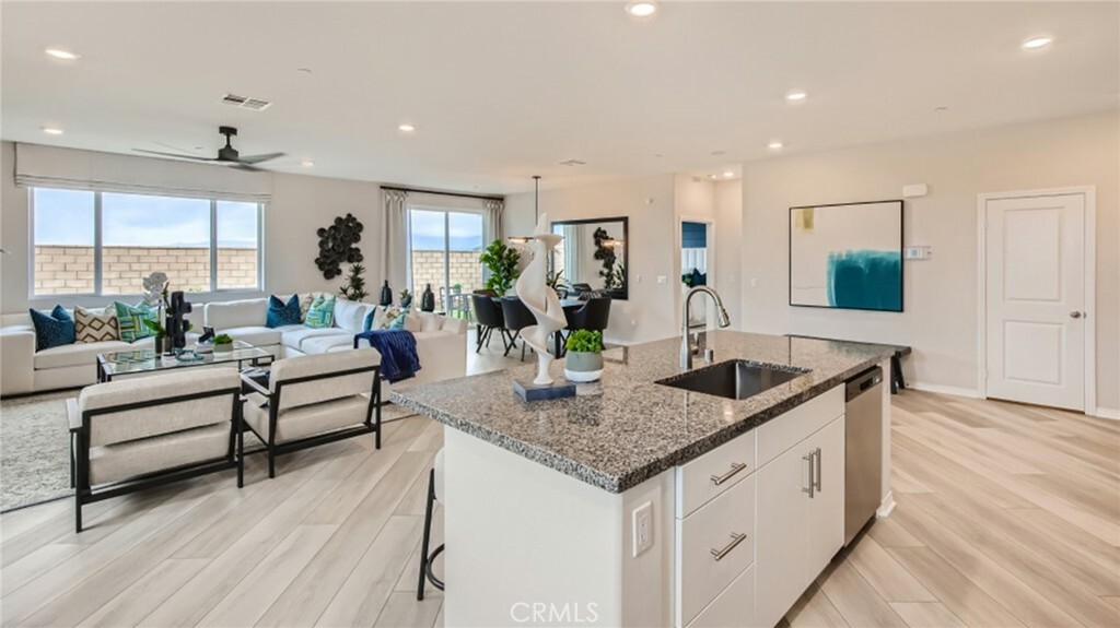 Property Photo: 27305 Cades Cove Street CA 92585