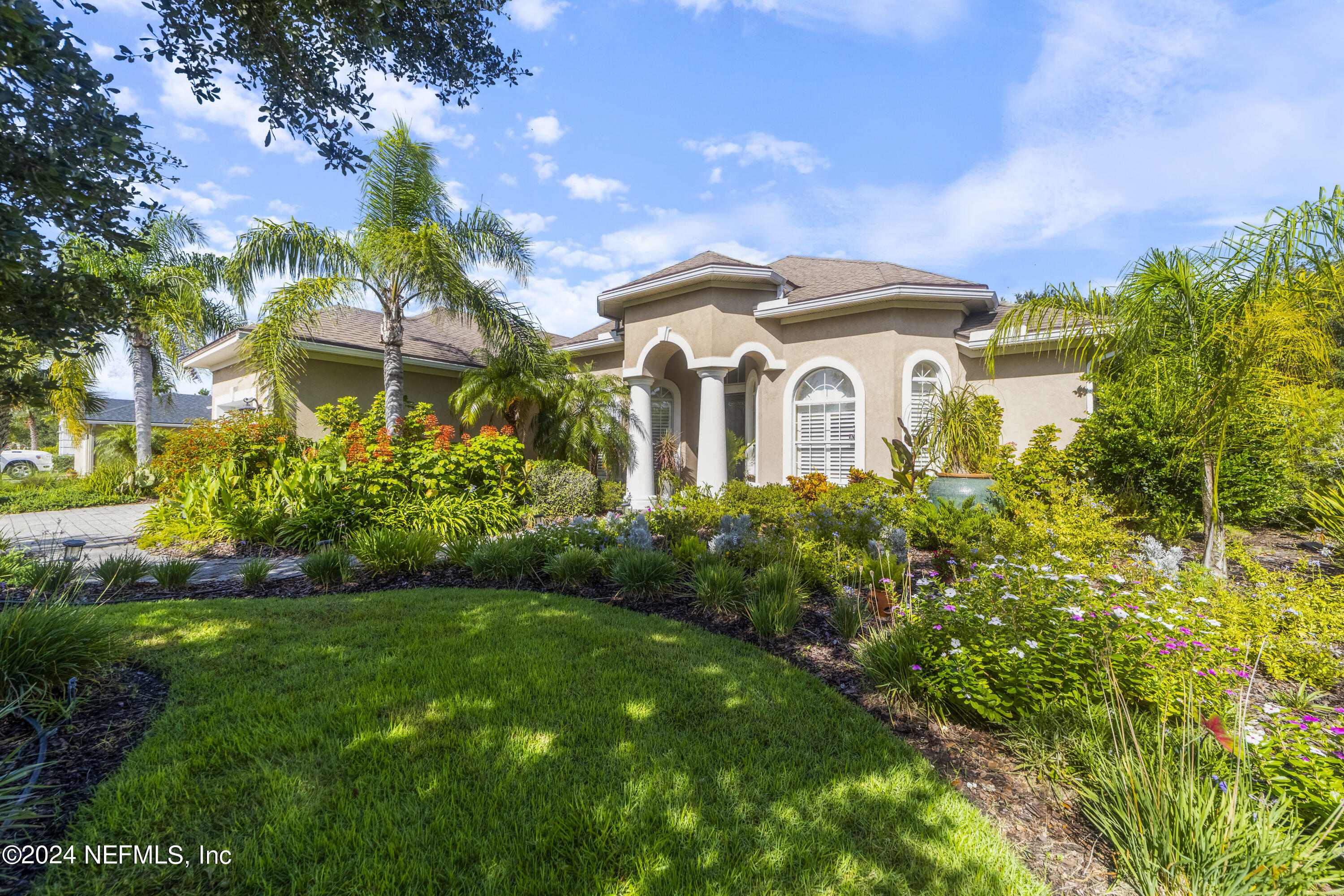 Property Photo:  425 Gallardo Circle  FL 32086 