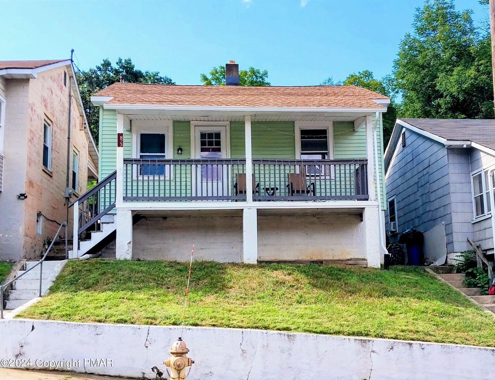 Property Photo:  875 Edgemont Avenue  PA 18071 