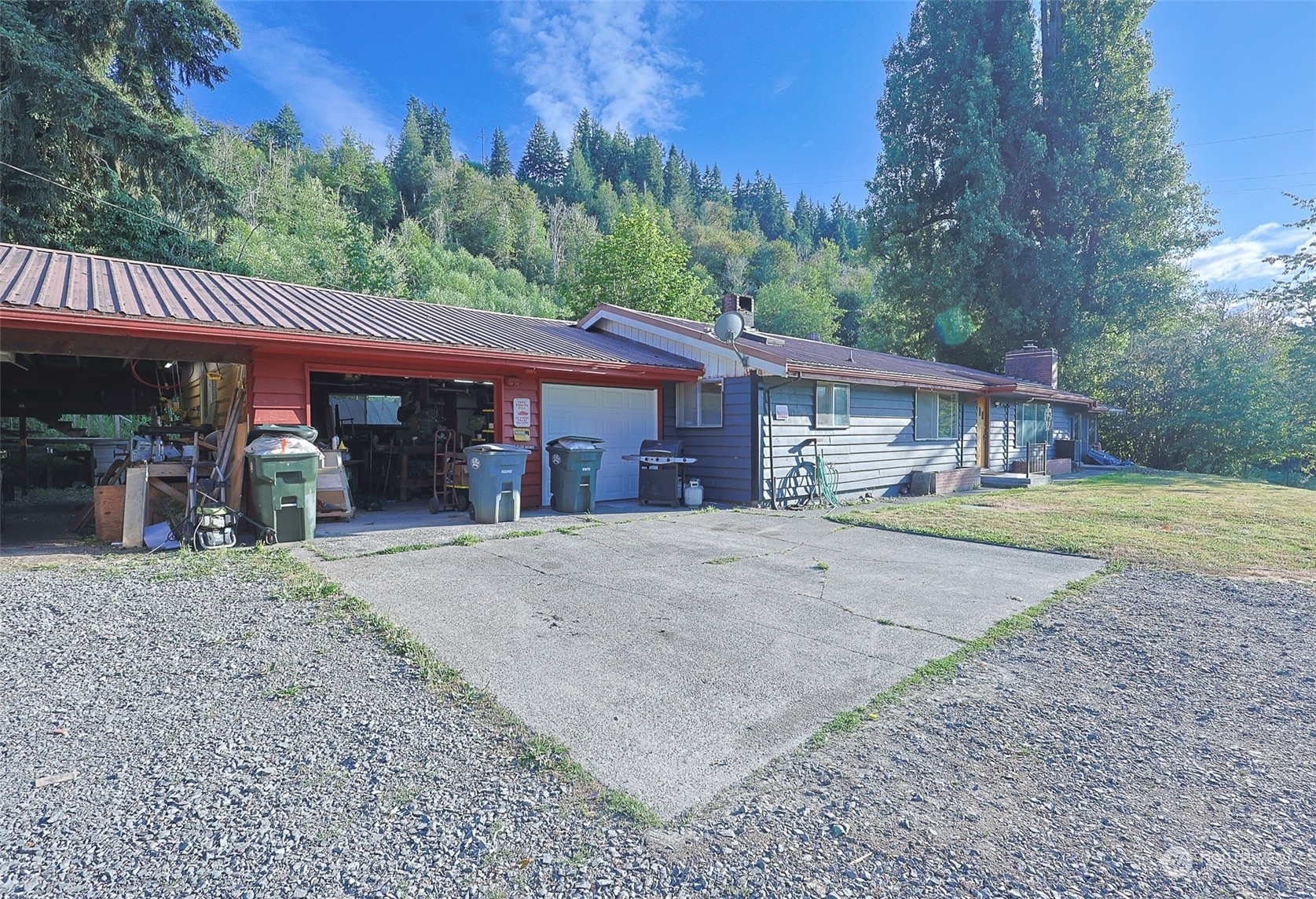 Property Photo: 11120 Ohop Valley Extension Road E WA 98328