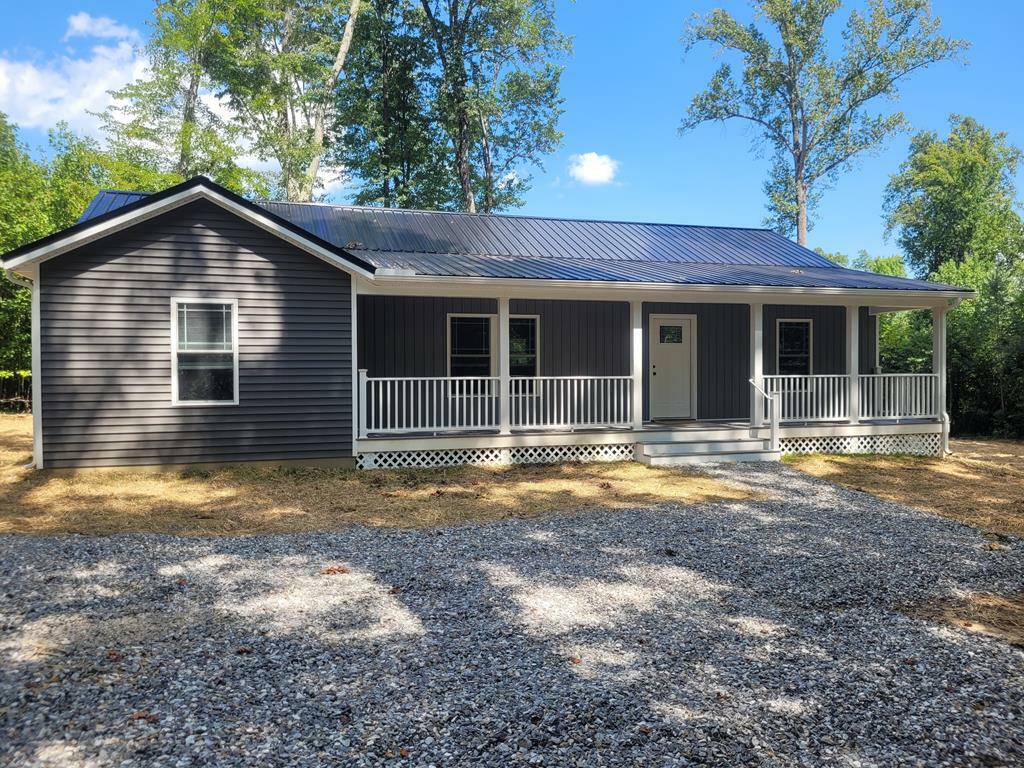 Property Photo:  4875 Farmville Rd  VA 23901 