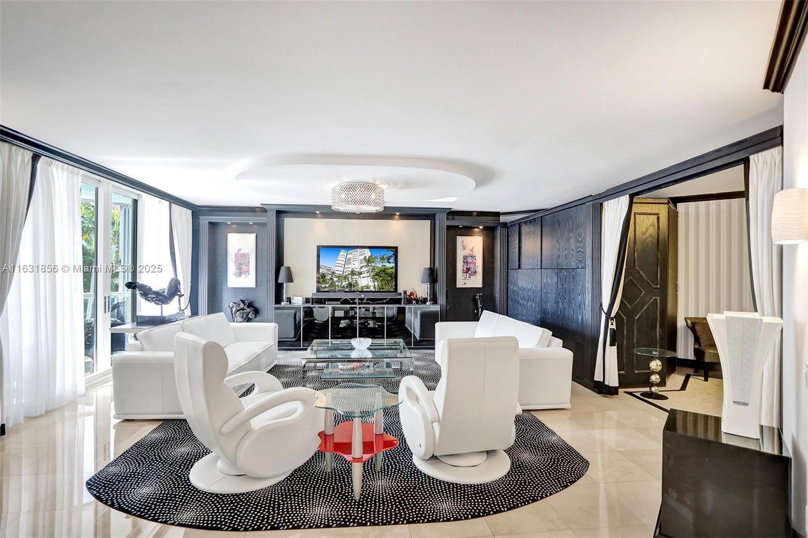 21050 Point Pl 403  Aventura FL 33180 photo