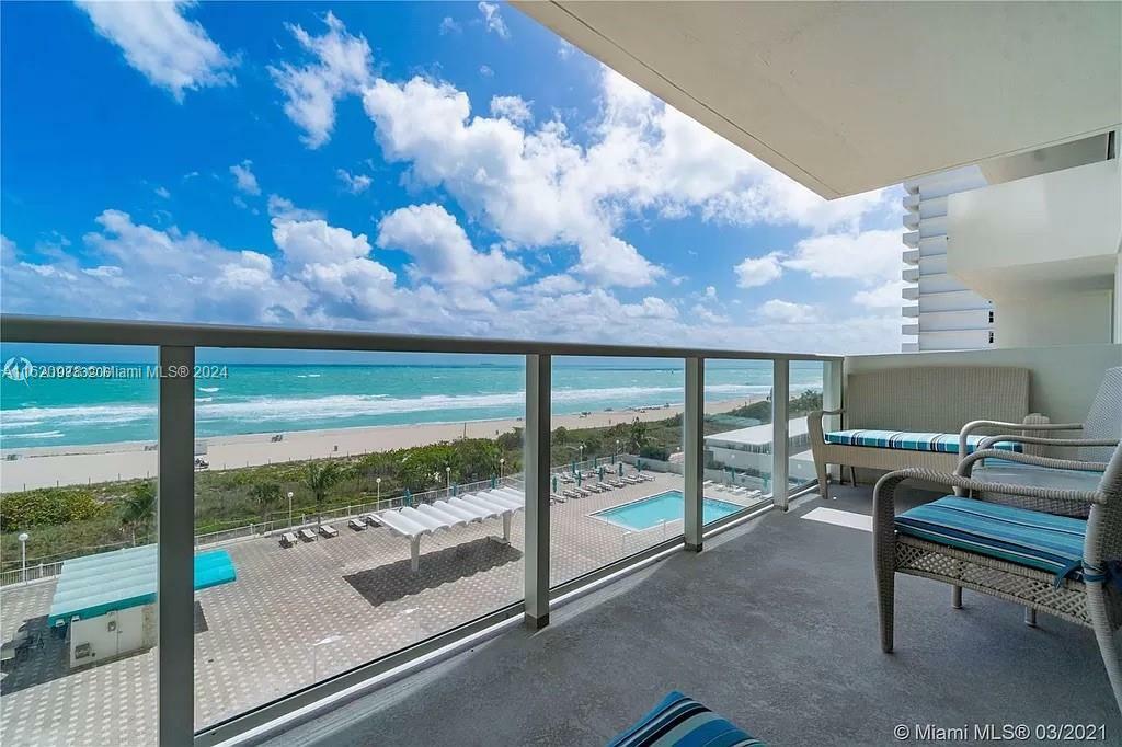 Property Photo:  5701 Collins Ave 610  FL 33140 